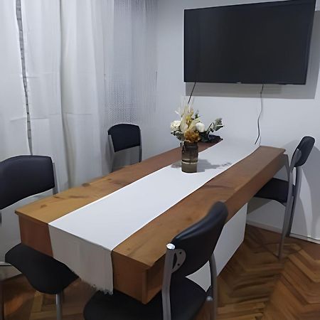דירות בואנוס איירס Apartamento Comodo Para 3 En Recoleta מראה חיצוני תמונה
